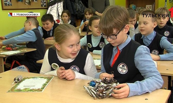 На урок к новомосковским школьникам пришли экоактивисты 