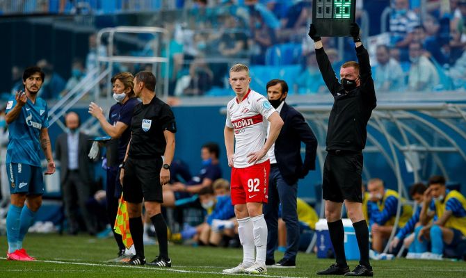 Тульский "Арсенал" арендует защитника "Спартака" Николая Рассказова