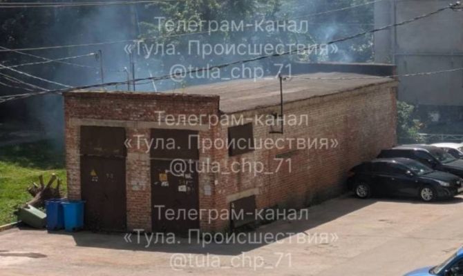 В Туле на улице Пузакова задымилась подстанция 
