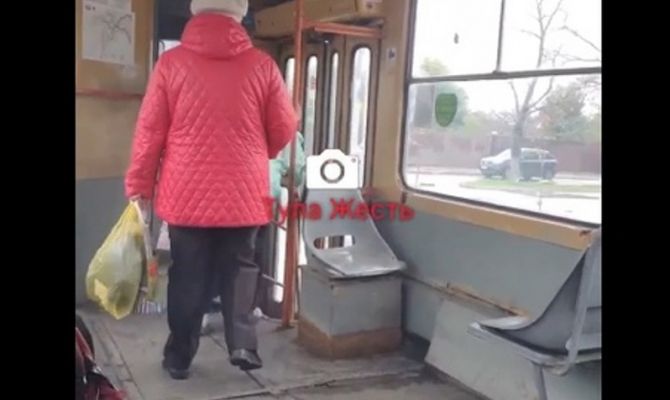 В Туле во время рейса задымился трамвай: Тулгорэлектротранс прокомментировал ЧП