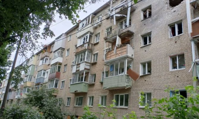 В Щекино продолжают устранять последствия атаки БПЛА на многоквартирный дом