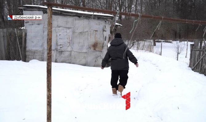 Сарай раздора: в Дубне соседи судятся из-за ветхой постройки