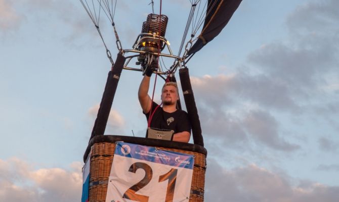 Туляк стал чемпионом России по воздухоплавательному спорту