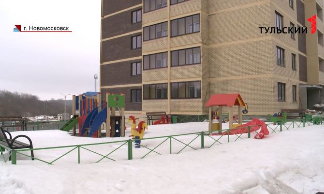 Новомосковские застройщики оттягивают сроки сдачи домов