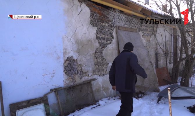 Почему жители поселка под Тулой не могут принять решение о переезде в новую квартиру