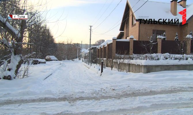 На тульской улице Академика Павлова самовольно захватили землю