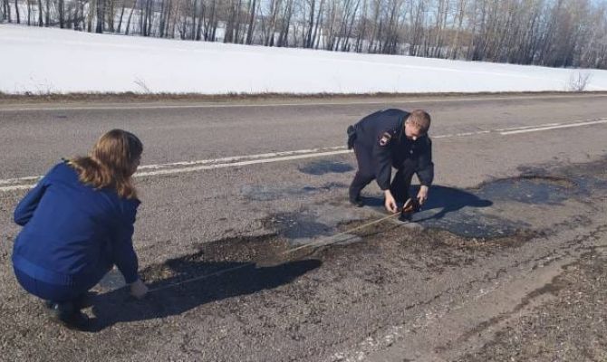 Прокуратура обнаружила нарушения на дороге, где 28 марта в ДТП погибли 3 человека