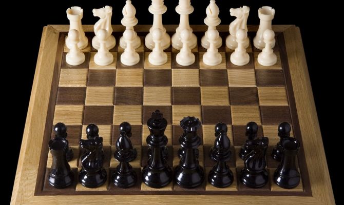 Гимнастика для мозгов: все больше россиян начинают играть в шахматы