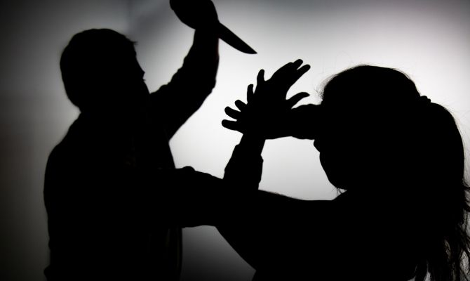 Туляк хотел спасти сожительницу от суицида и нечаянно убил ее