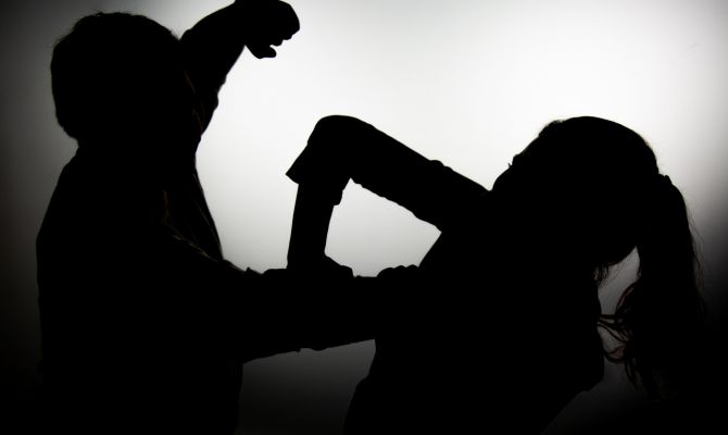 Житель Воловского района до смерти забил подругу кулаками