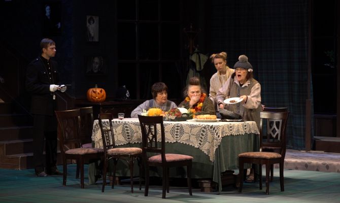 Тульский драмтеатр превратил детектив Агаты Кристи в черную комедию в духе Гая Ричи