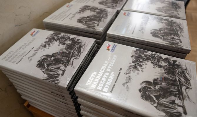 Рассказ тулячки о боевых буднях мужа на СВО попал в сборник фронтовой прозы Захара Прилепина