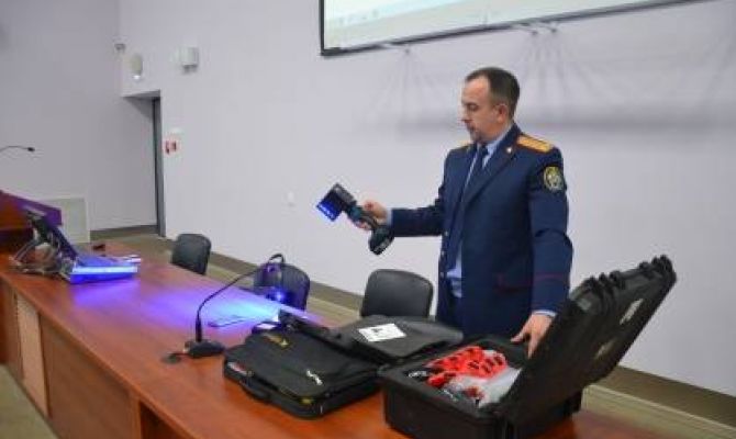 Тульским студентам рассказали о работе следователей-криминалистов