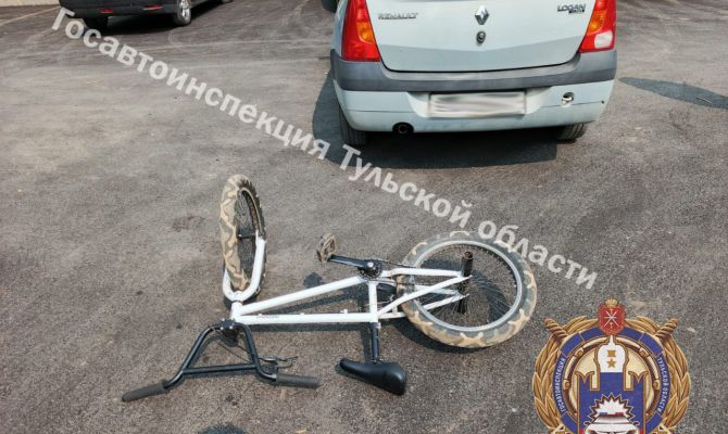 В поселке Арсеньево автомобилист наехал на шестилетнего ребенка