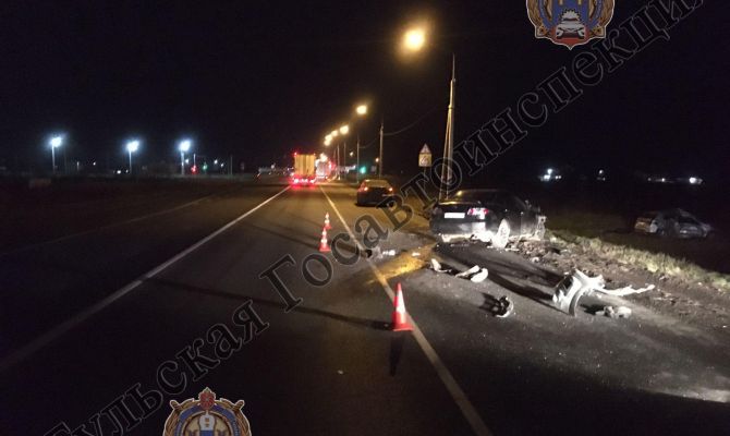 В Щекинском районе на дороге погибла женщина-водитель