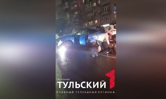 В Туле на улице Дмитрия Ульянова произошло ДТП