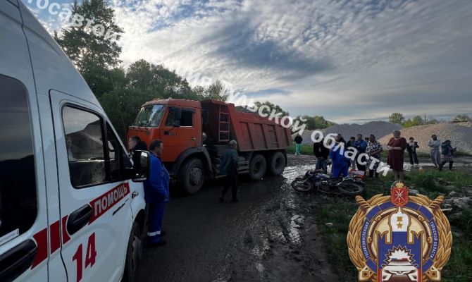 В Заокском районе водитель «Камаза» сбил мотоциклиста
