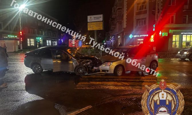 В Алексине 28-летняя автоледи протаранила "Ладу"