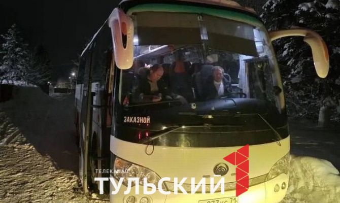 Пассажиры автобуса, попавшего в ДТП под Богородицком, отправились домой в Вологду