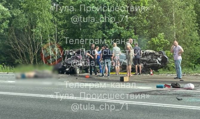 На трассе Тула-Белев произошло смертельное ДТП с участием «Оки» и «Ниссана»