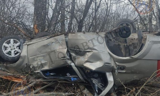 В ДТП-перевертыше под Тулой пострадали 3 человека