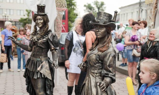 Более 70 коллективов приедут в Тулу на "Театральный дворик"