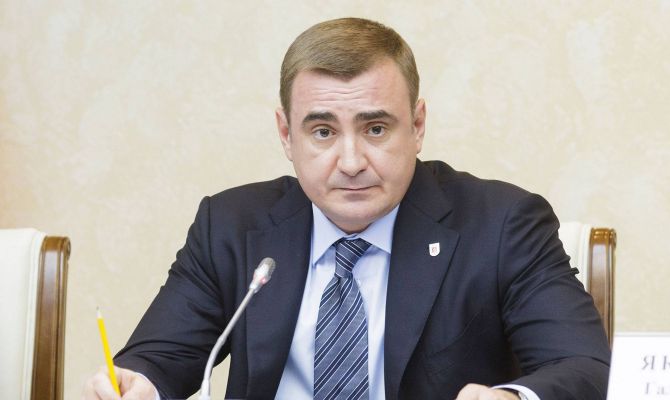 Алексей Дюмин поздравил сборную России с победой в футбольном матче в Туле