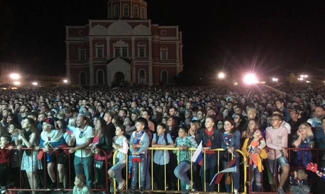 Дзюбу заменили Газинским: туляки аплодируют Артему