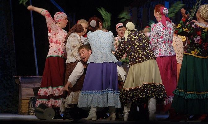  Туляков приглашают на «Титаник» и на «Бабий Бунт»