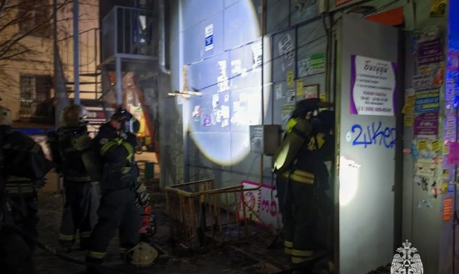 На Красноармейском проспекте в Туле загорелась ногтевая студия "Бигуди"