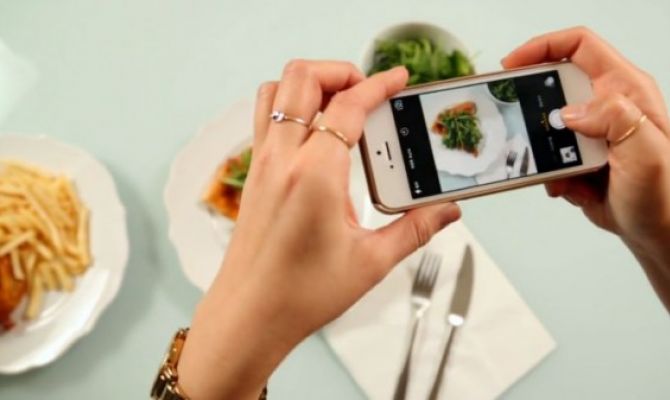 Диетологи рассказали об опасности ЗОЖ-аккаунтов в соцсети