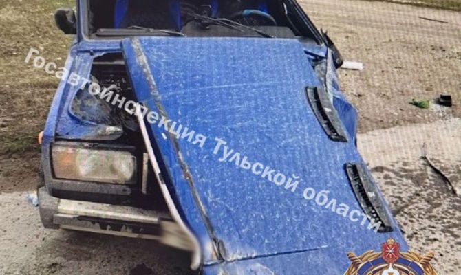 В Ефремове водитель «Лады» попал в больницу после ДТП