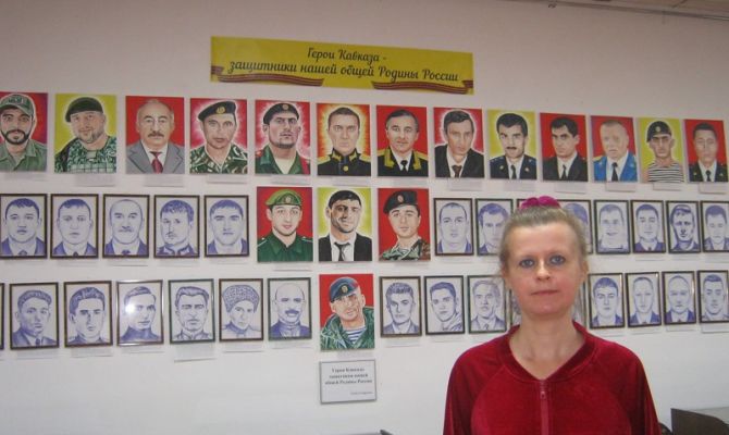 Художница из Новочеркасска написала портреты тульских полицейских, погибших в Ингушетии