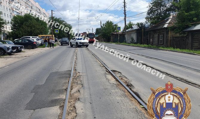 9-летний велосипедист попал под колеса иномарки в Туле