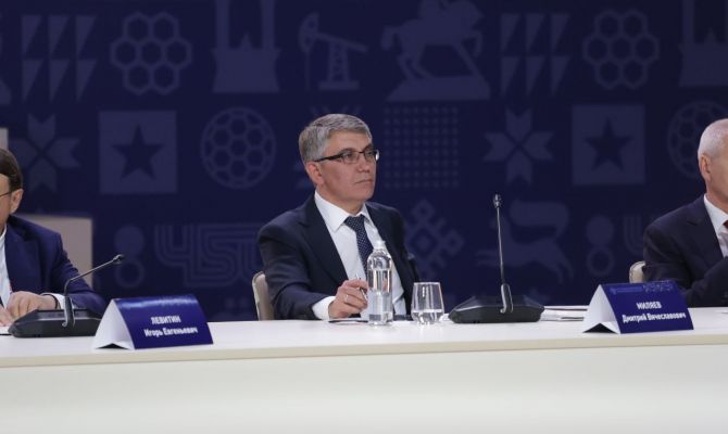 Дмитрий Миляев предложил расширить меры поддержки для молодых специалистов в сфере адаптивной физкультуры