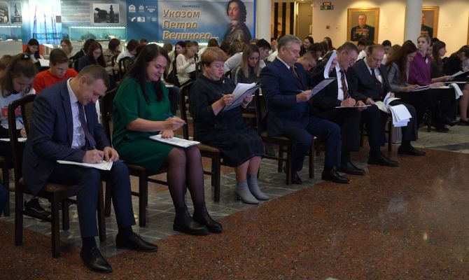 45 минут на 30 вопросов: туляки написали Большой этнографический диктант