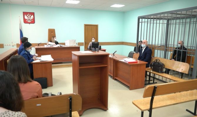 В Туле судят депутата Гордумы Александра Бороненко: о чем рассказали его помощники