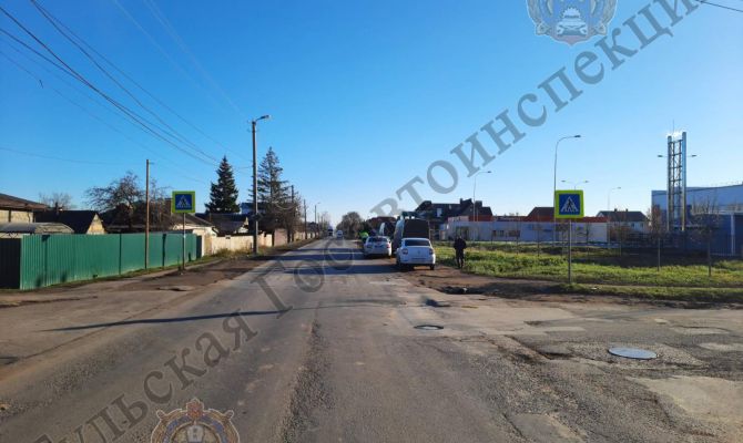 В Новомосковске водитель Renault Logan сбил 8-летнего мальчика