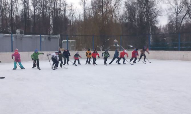 Юных туляков приглашают на бесплатные тренировки по хоккею