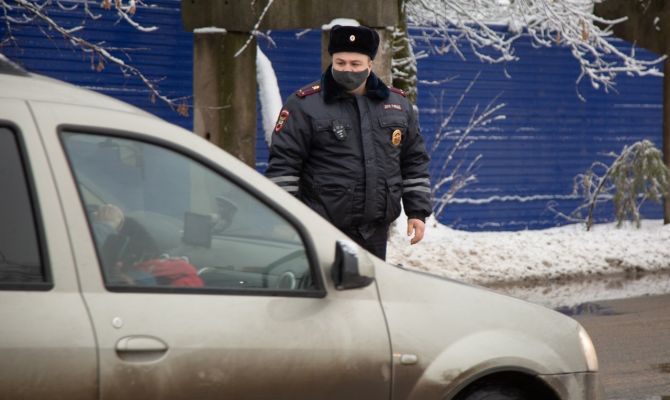 В Туле поймали нелегального таксиста без водительских прав