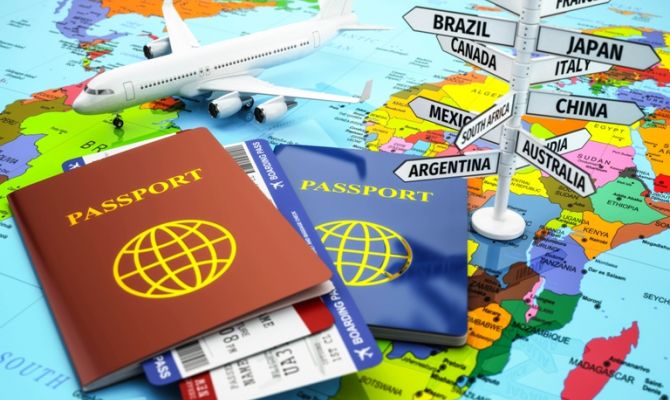 Российские дети будут выезжать за границу по новым правилам 