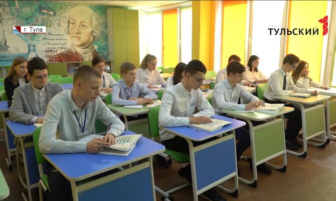 Со школьной скамьи до вузовской аудитории: как в Тульской области готовят современные кадры