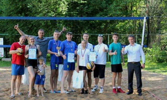 В Туле прошел Четвертый областной фестиваль семейного волейбола