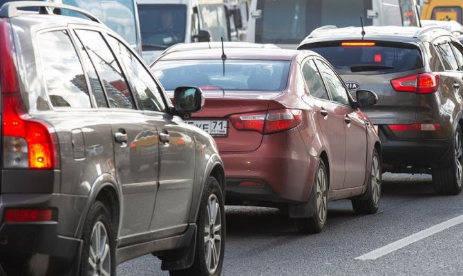 На Павшинском мосту в Туле введут реверсивное движение транспорта