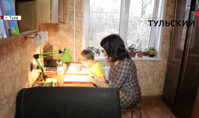 В Туле чествовали матерей: знака «Материнской славы» им были удостоены 8 тулячек