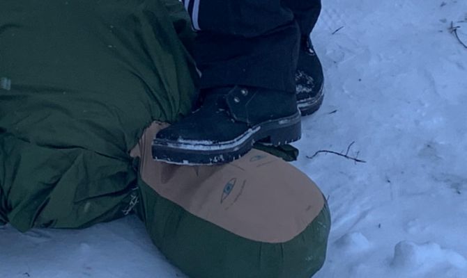 1 января 22-летний житель Новомосковска из ревности избил до смерти 61-летнего знакомого