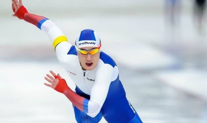 Тульский конькобежец привез серебро и золото с Кубка мира в Германии