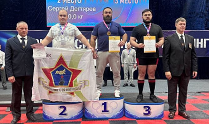 Туляк стал абсолютным чемпионом Кубка России по пауэрлифтингу