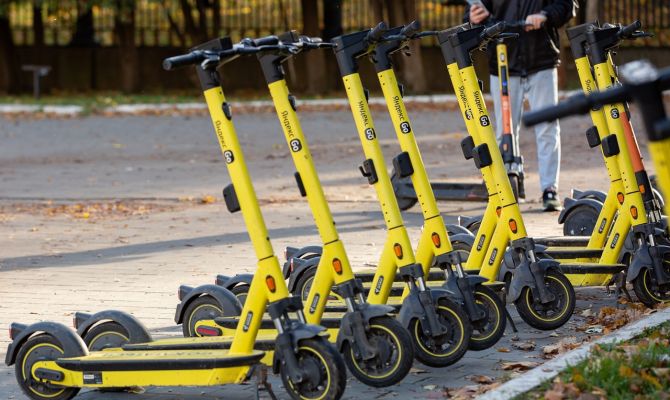 Тульским самокатчикам ограничили скорость