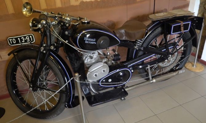 От советской классики до зарубежных диковинок: в тульском мотомузее представили новые экспонаты